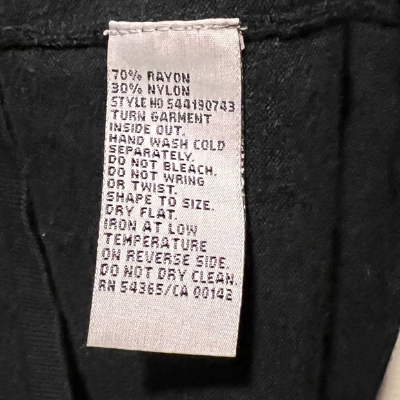 TanJay Black Sparkly Beaded V-neck Sweater - Picture 9 of 11